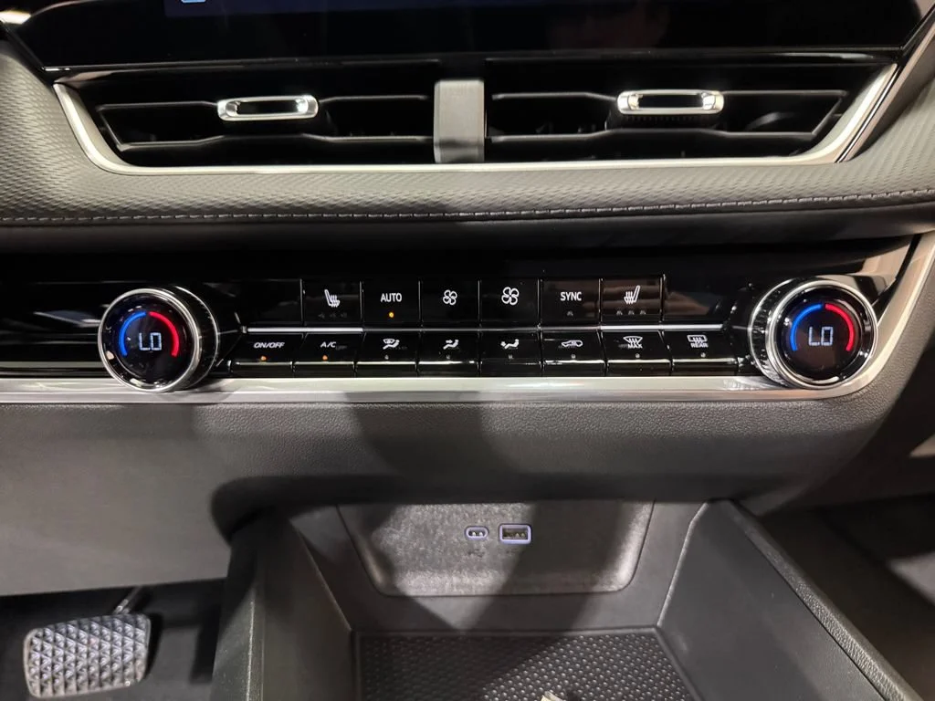 New 2027 Lakeshore Blue Metallic Chevrolet LT image 13