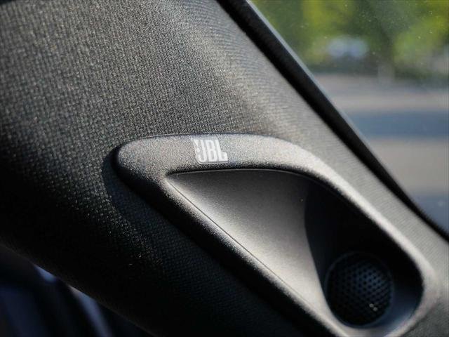 Certified Used 2026 WIND CHILL PEARL Toyota  image 33