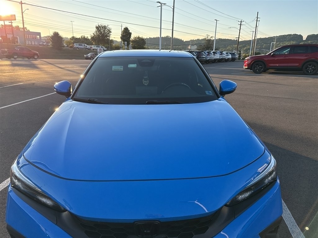 Used 2024  Honda Sport Touring image 5