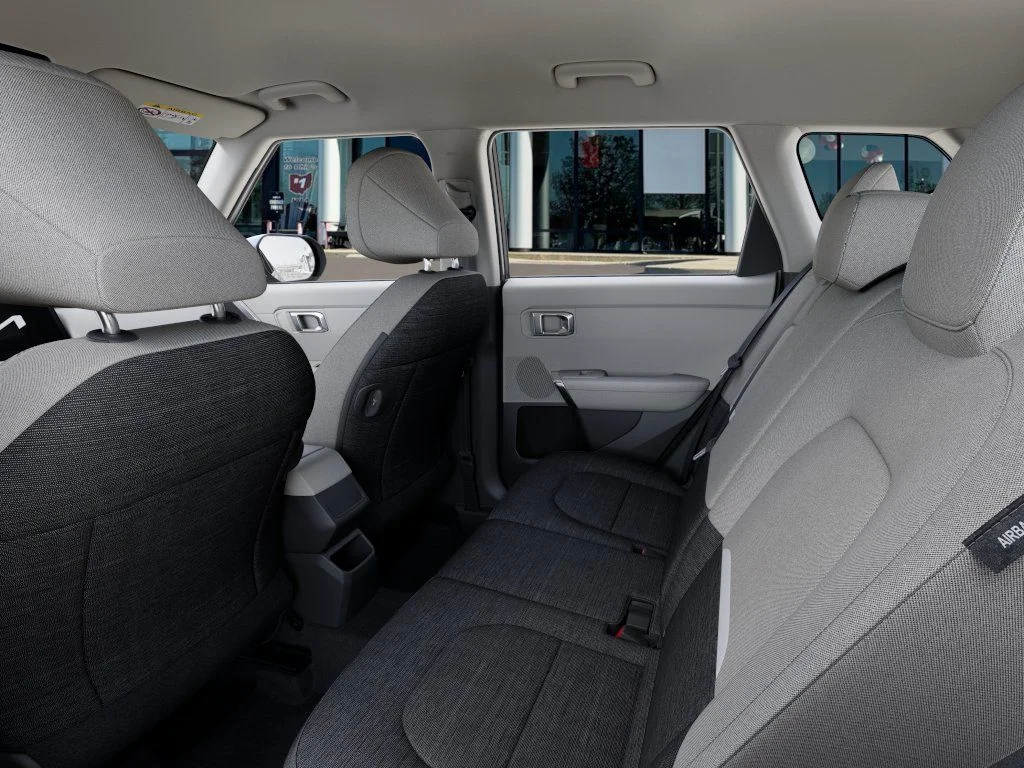 New 2027 Snow White Pearl Kia LX image 18