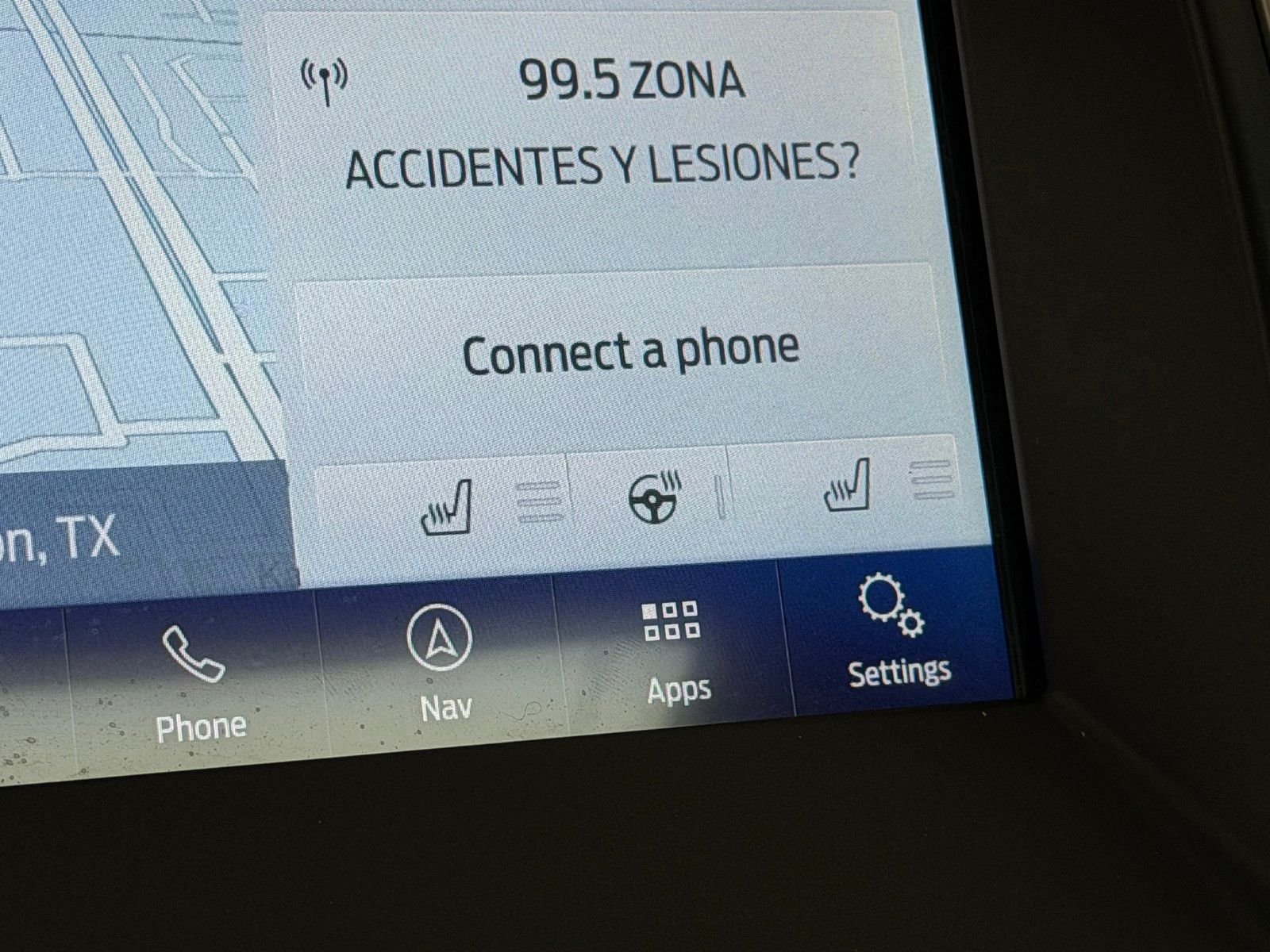 Used 2020 White Ford SEL image 8