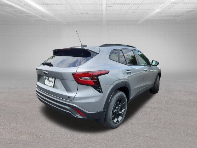 2026 Chevrolet Trax LT - Photo 7