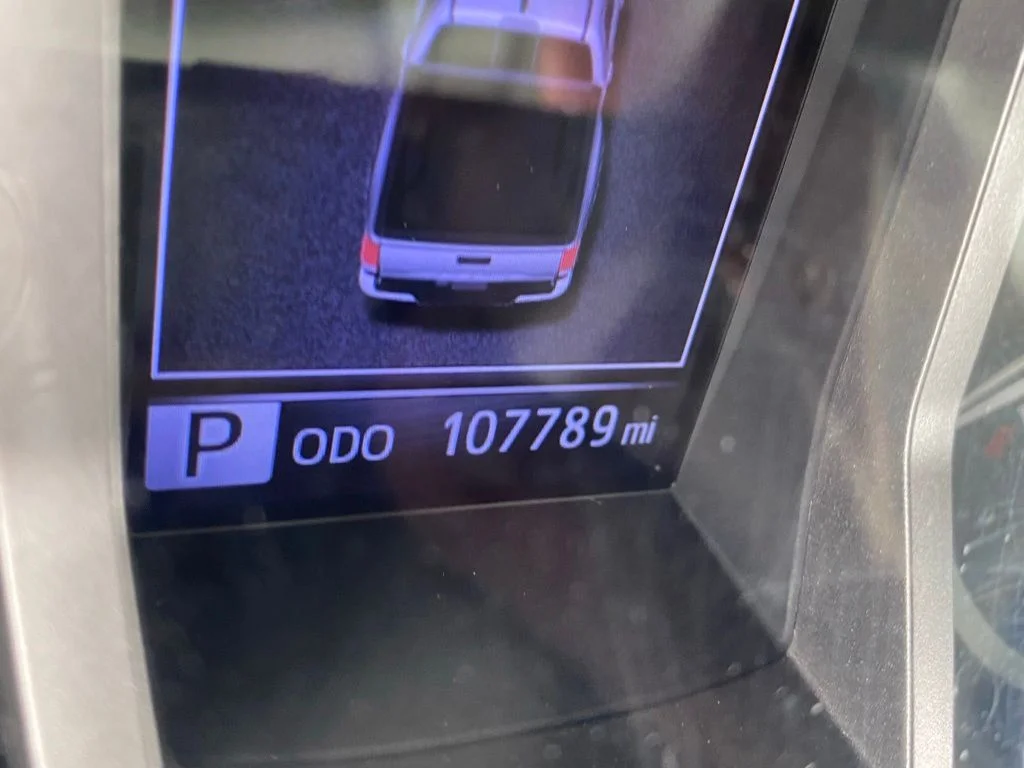Used 2020 White Toyota SR5 image 5