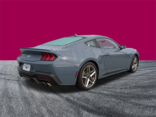 2024 Ford Mustang EcoBoost Premium photo 4
