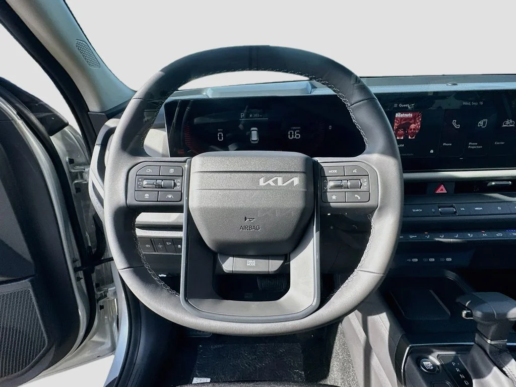 New 2027 Ivory Silver Kia S image 11