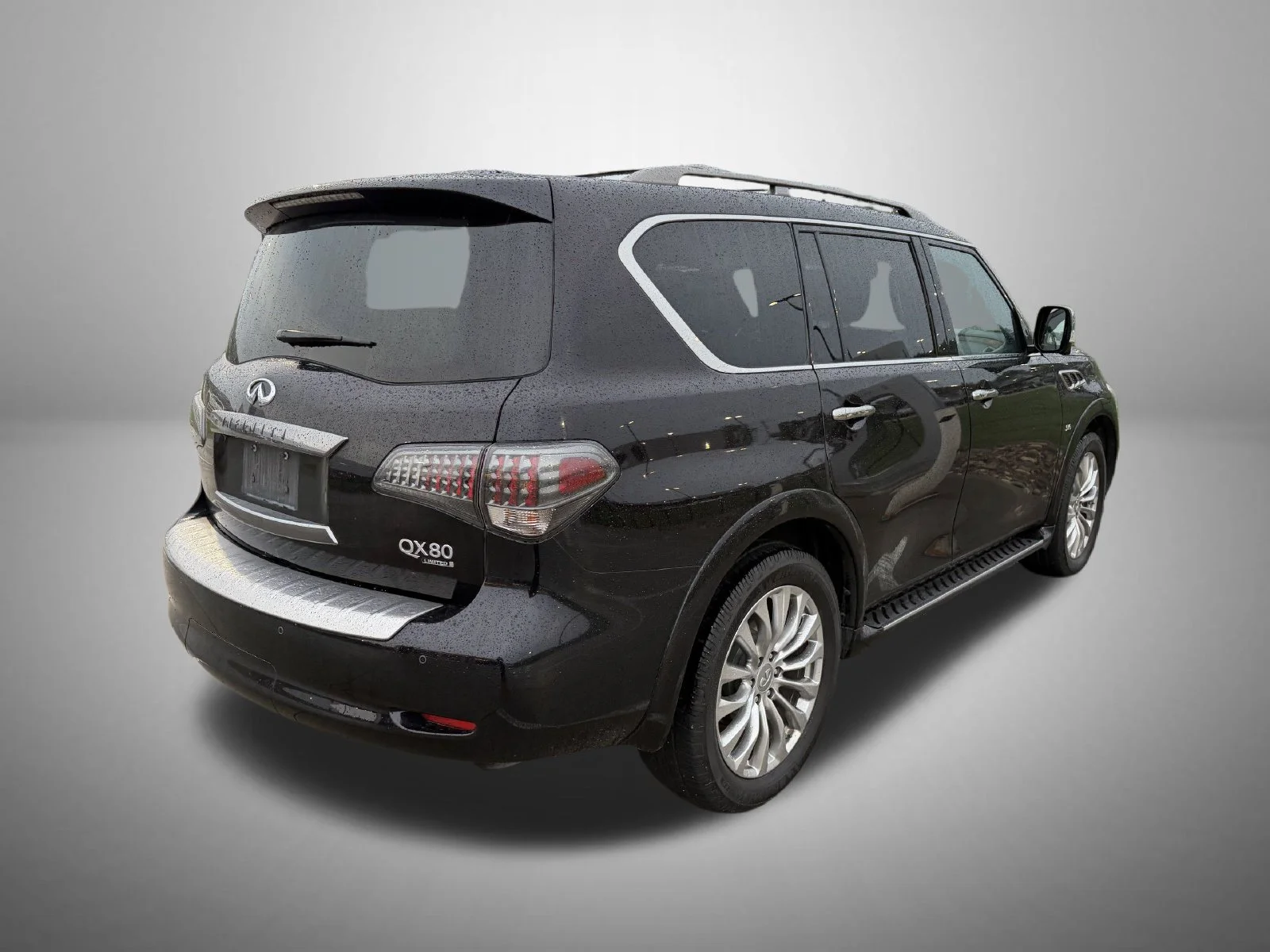 Used 2017 Black INFINITI Limited image 3