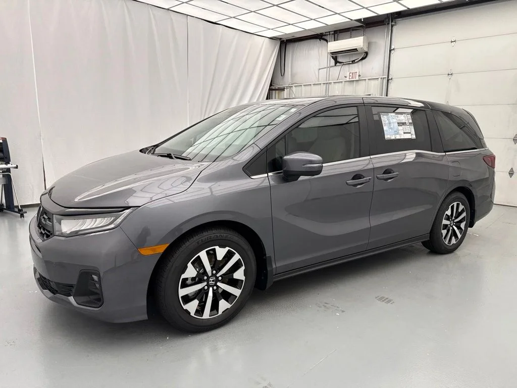 New 2026 Modern Steel Metallic Honda EX-L image 3