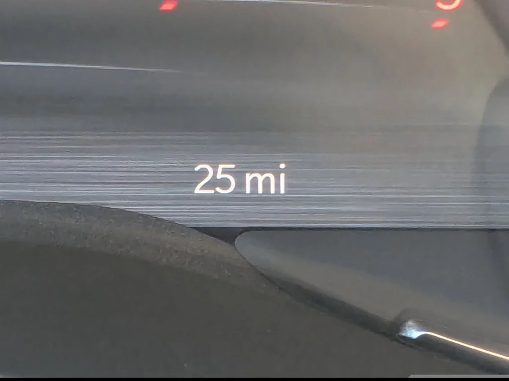 New 2026 Bright White Clear-Coat Exterior Paint RAM Laramie image 26