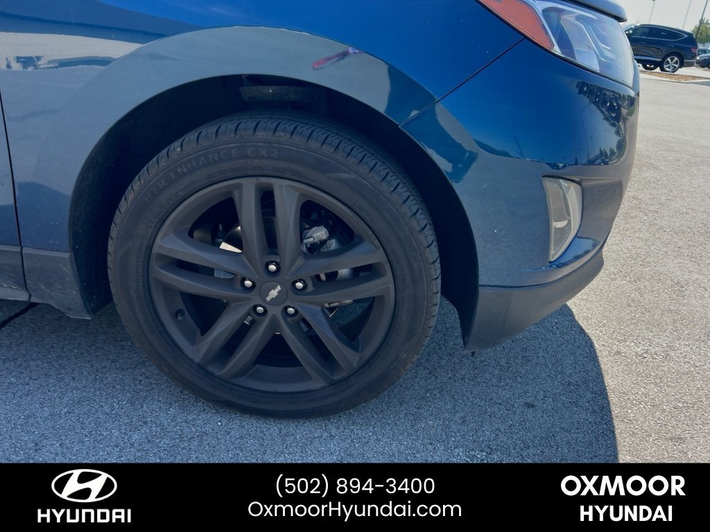 Used 2021 Pacific Blue Metallic Chevrolet LT image 4
