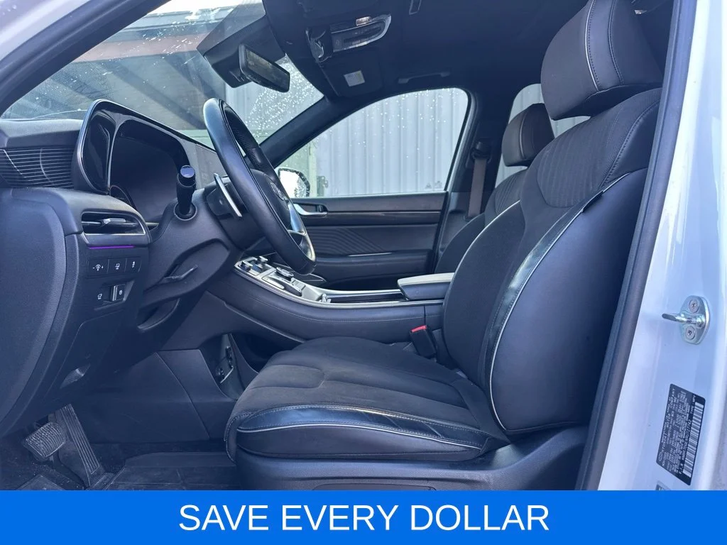 Used 2024 White Hyundai Calligraphy Night Edition image 9