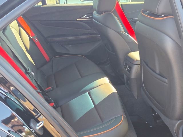 2022 Cadillac CT4 V-Series - Photo 24