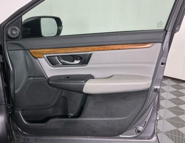 Used 2018 Gray Honda EX-L image 29