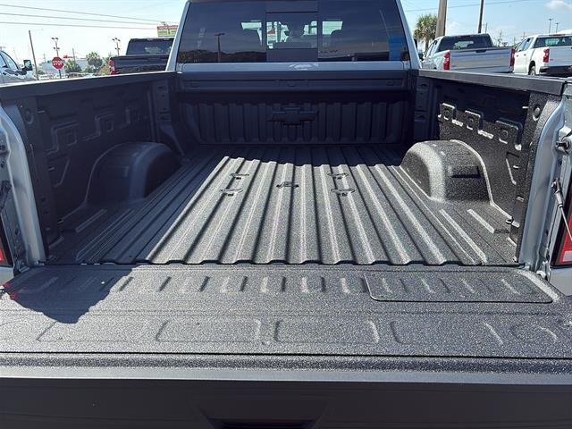 New 2026 Sterling Gray Metallic Chevrolet High Country image 20