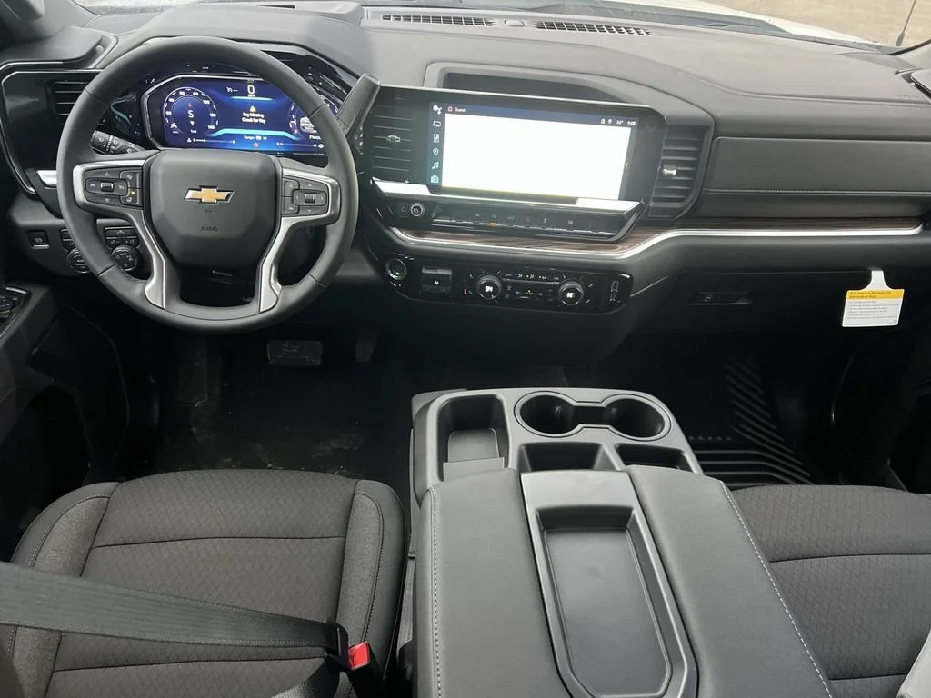 New 2026 Summit White Chevrolet LT (2FL) image 3