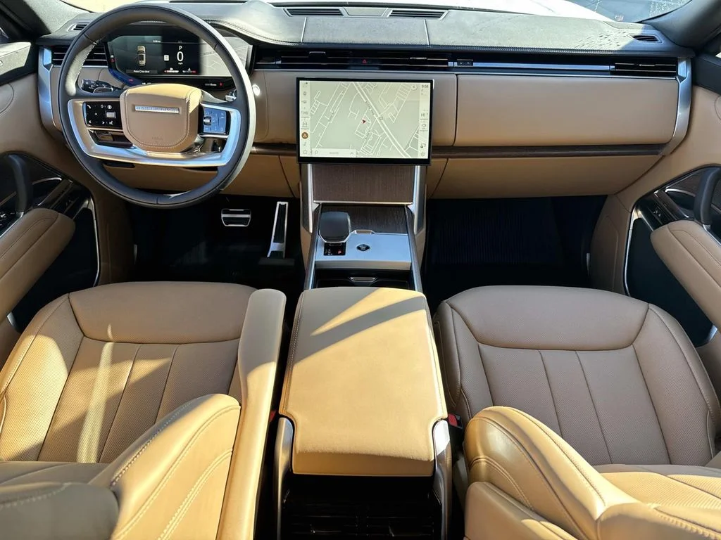 2026 Land Rover Range Rover SE - Photo 9