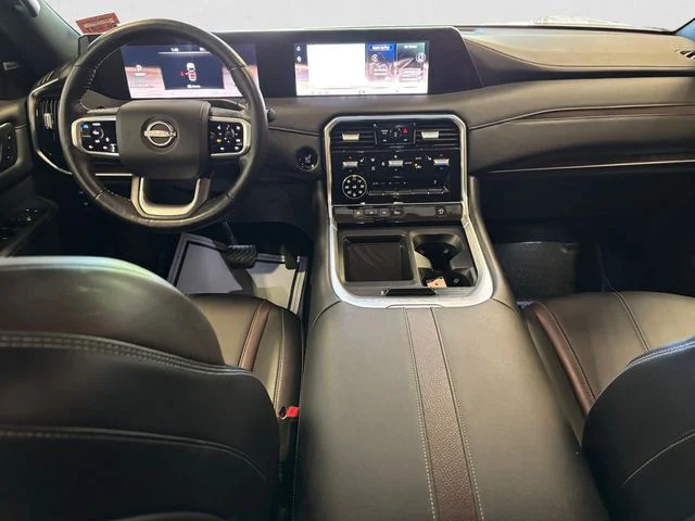 Used 2025 Aspen White Tricoat Nissan SL image 11