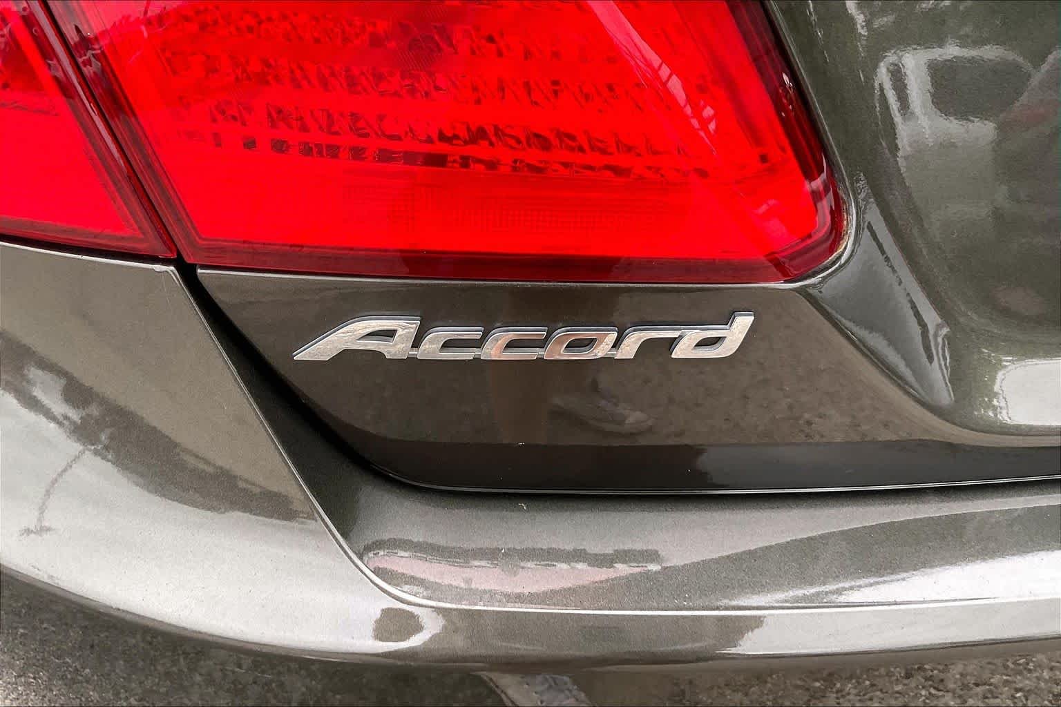 Used 2013 Hematite Metallic Honda Sport image 29