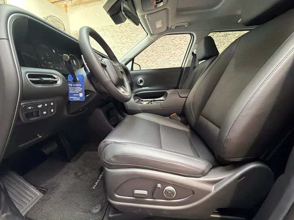New 2027 Creamy White Pearl Hyundai Limited image 30
