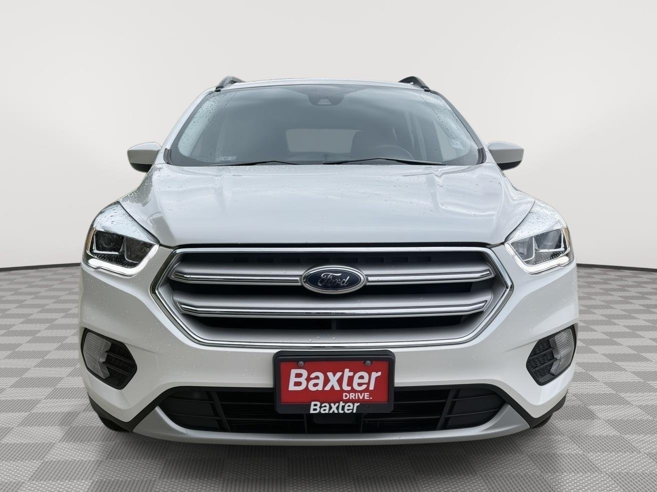 Used 2019 White Platinum Metallic Tri-Coat Ford SEL image 2