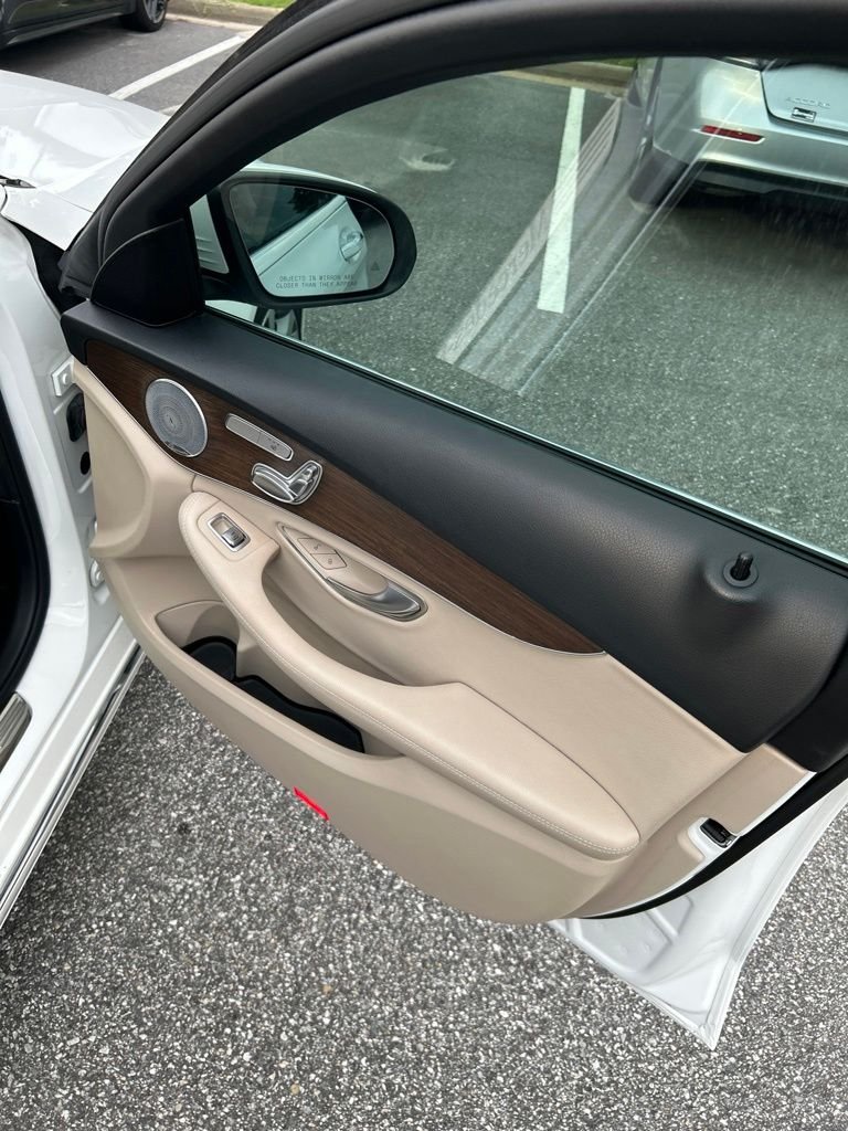 Used 2021 White Mercedes-Benz C 300 image 17