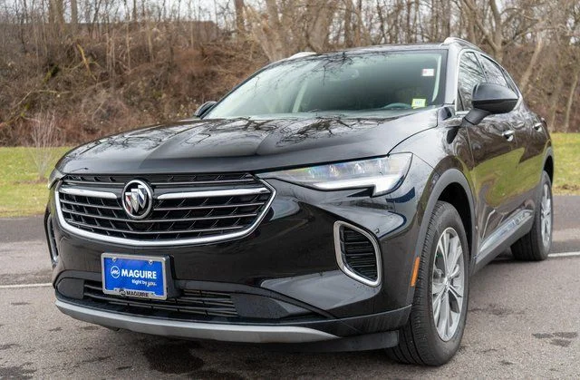 Used 2023 Black Buick Preferred image 2