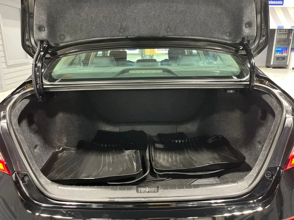 2021 Honda Accord LX - Photo 32