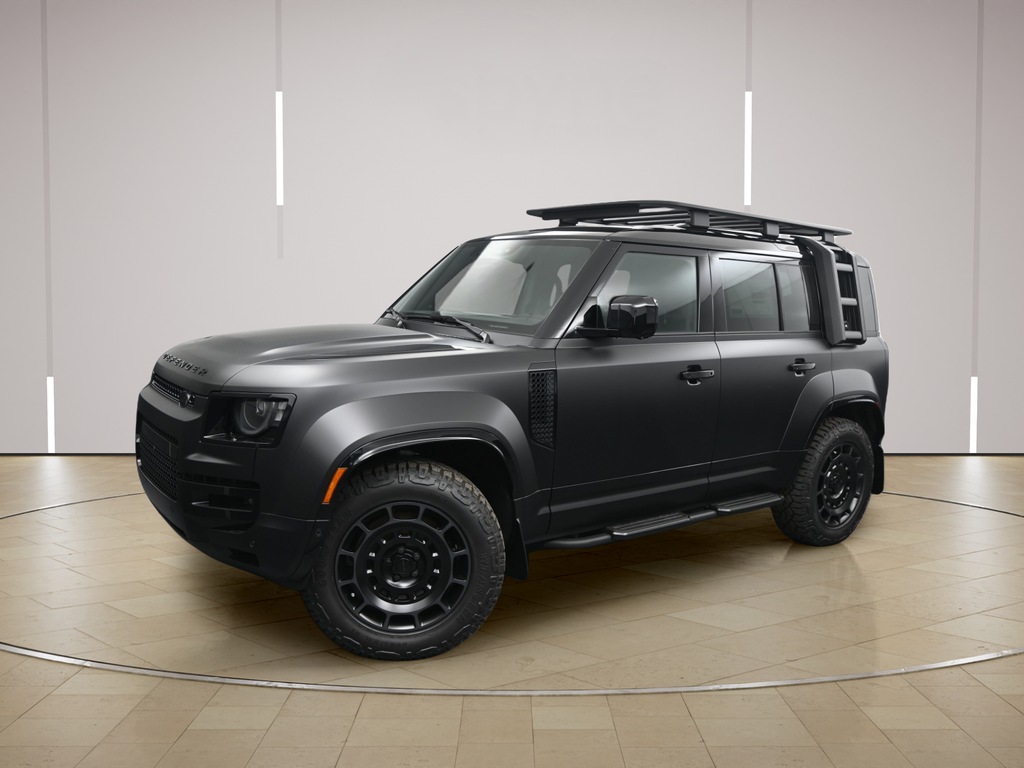 New 2026 Black Land Rover  image 4