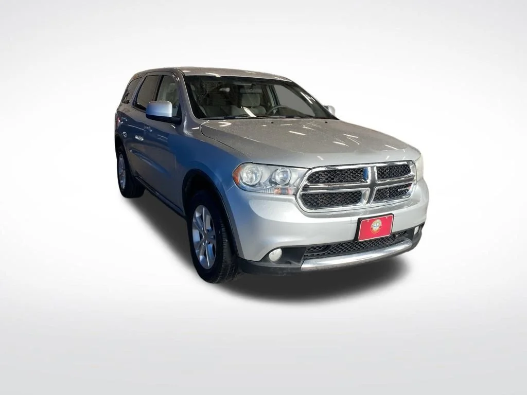 Used 2012 Silver Dodge SXT image 3