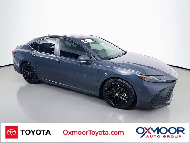 2025 Toyota Camry Hybrid SE