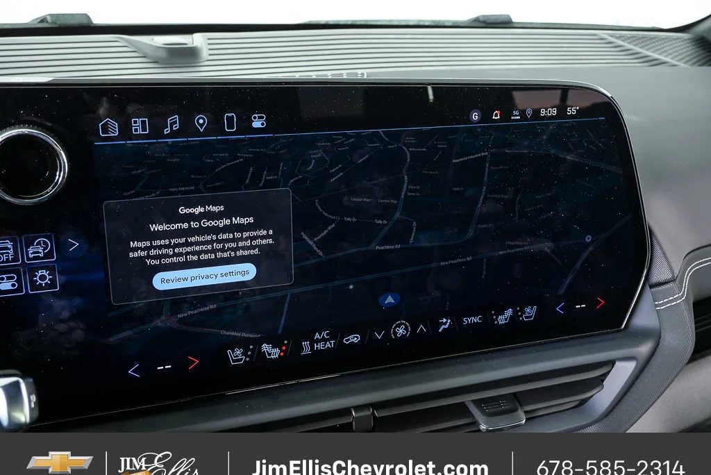2025 Chevrolet Silverado EV LT - Photo 15
