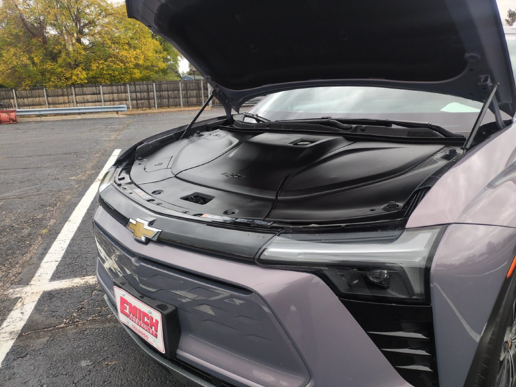 Used 2024 Galaxy Gray Metallic Chevrolet LT image 21