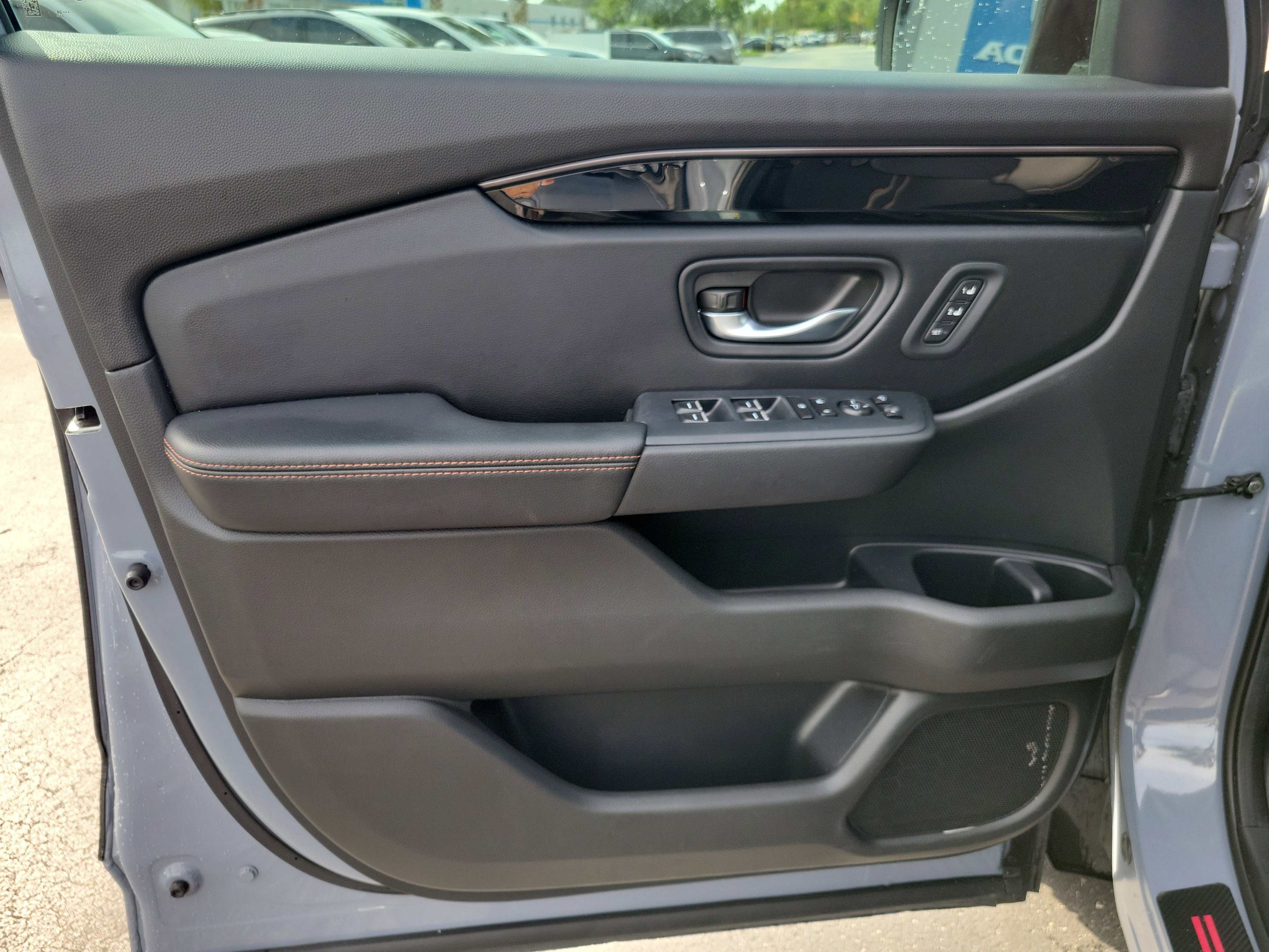 2025 Honda Pilot TrailSport - Photo 61