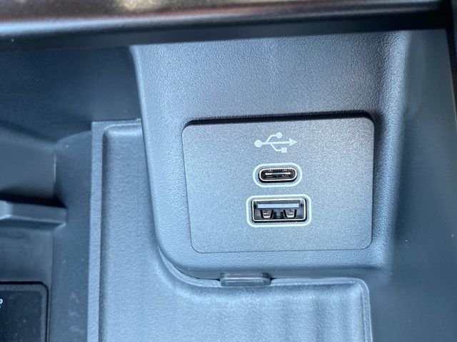 New 2027 White Ford Tremor image 24