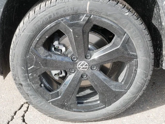 New 2026 White Volkswagen 1.5T SE Black image 5