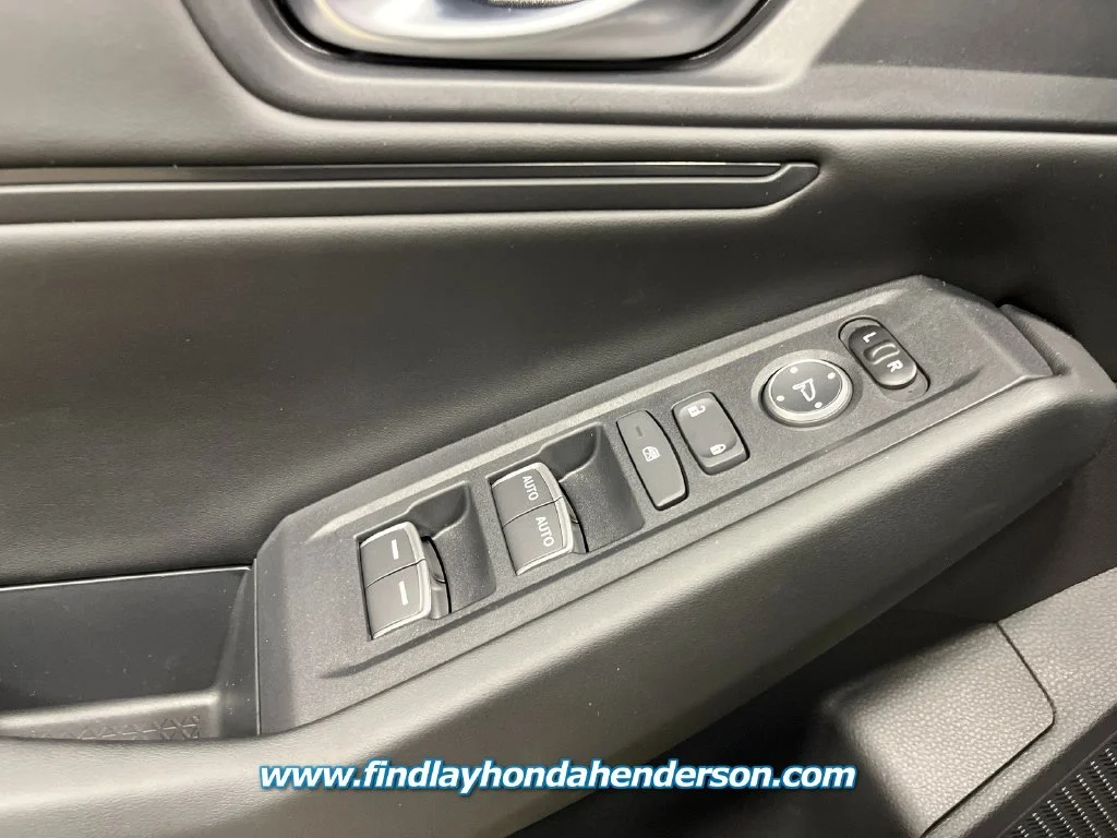 New 2026 Solar Silver Metallic Honda SE image 13