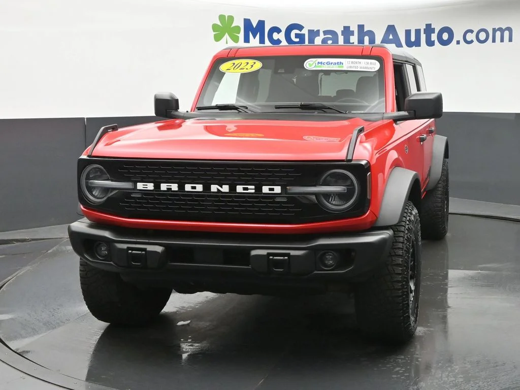 Used 2023 Red Ford Wildtrak image 6