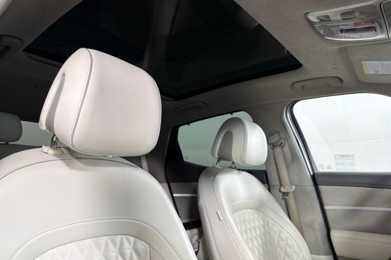 Used 2023 BLACK Genesis Performance image 16