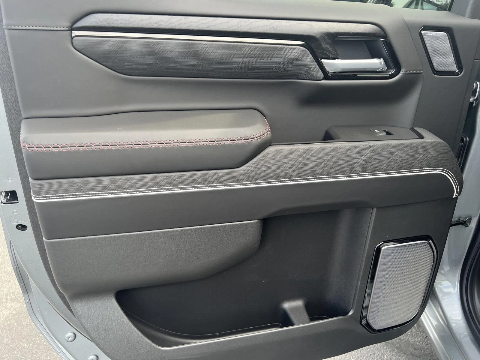 2026 GMC Sierra 1500 AT4X - Photo 31