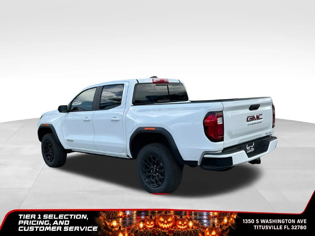 New 2026 Summit White GMC Elevation image 5