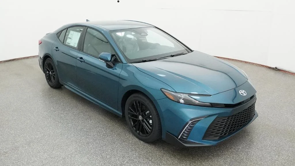 New 2026 Ocean Gem Toyota SE image 57