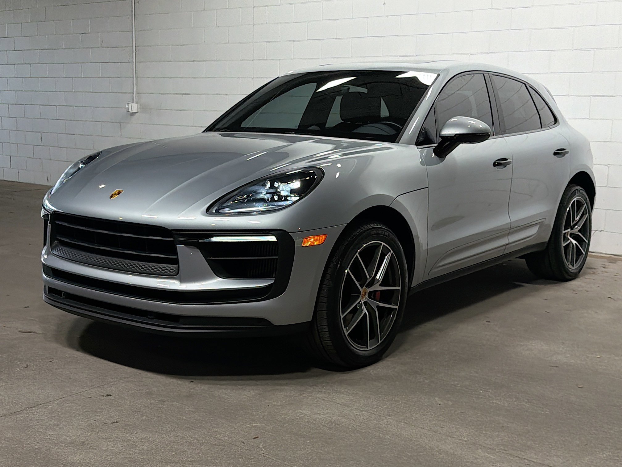 2022 Porsche Macan