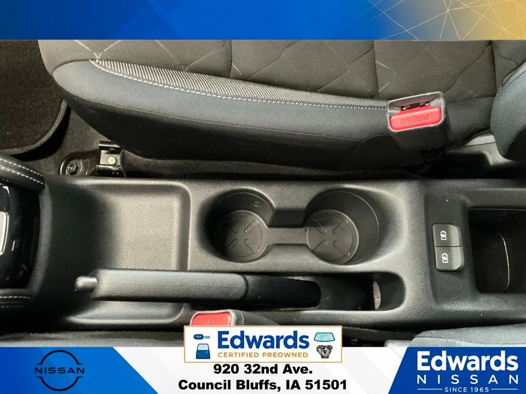 Certified Used 2018 White Nissan S image 26