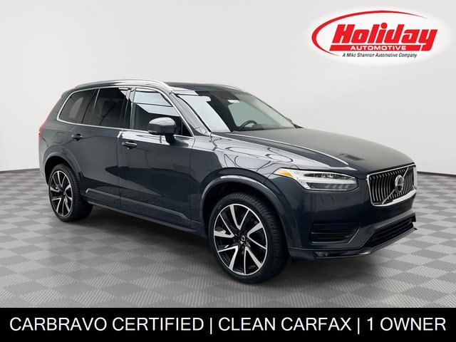 2022 Volvo XC90 T6 Momentum 7 Passenger