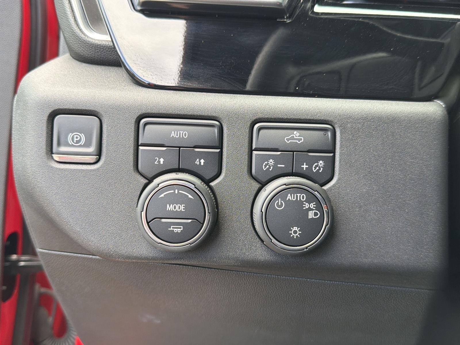 2025 Chevrolet Silverado 1500 LT - Photo 19