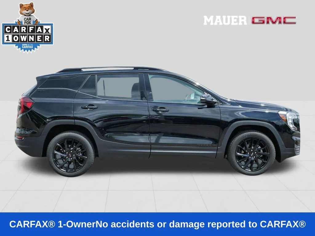 2023 GMC Terrain SLT AWD's photo