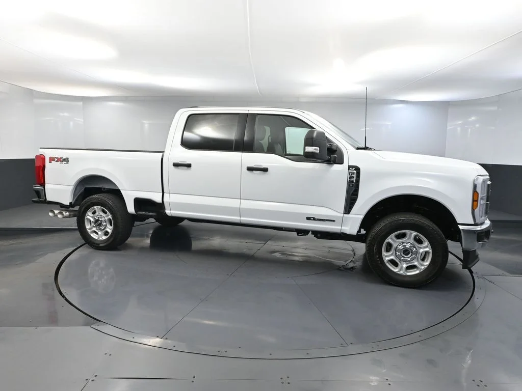 Certified Used 2025 White Ford XLT image 4