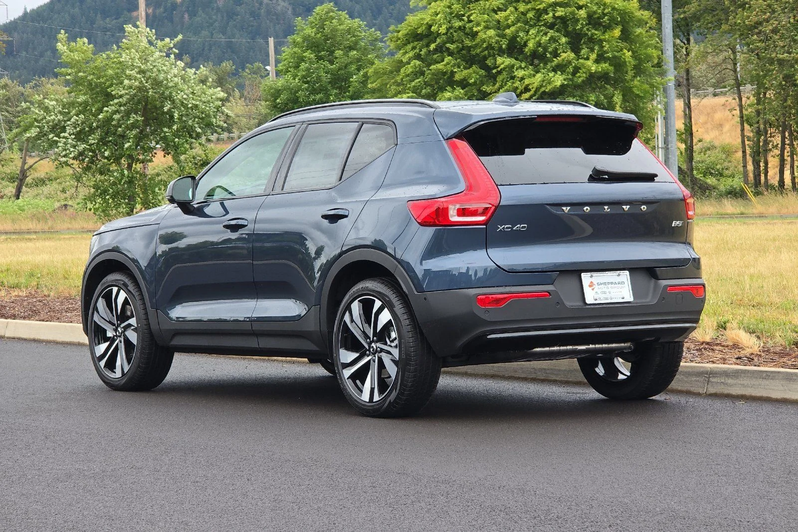 New 2026 Denim Blue Volvo Ultra image 5