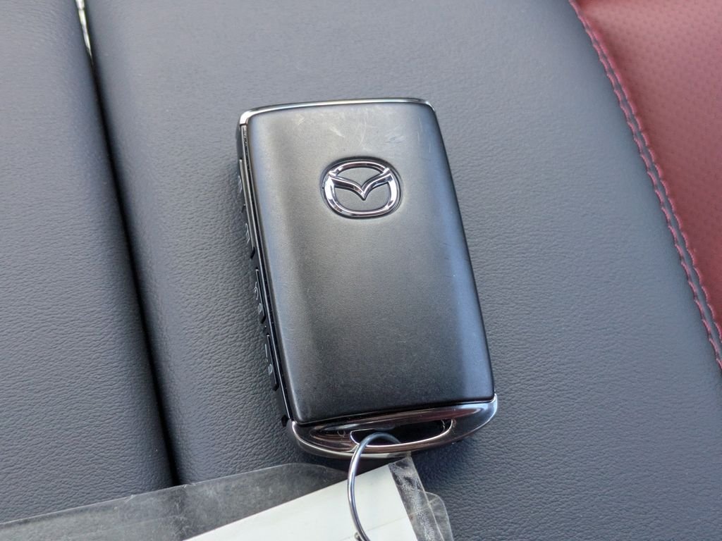 2026 Mazda CX-70 Premium Package - Photo 28