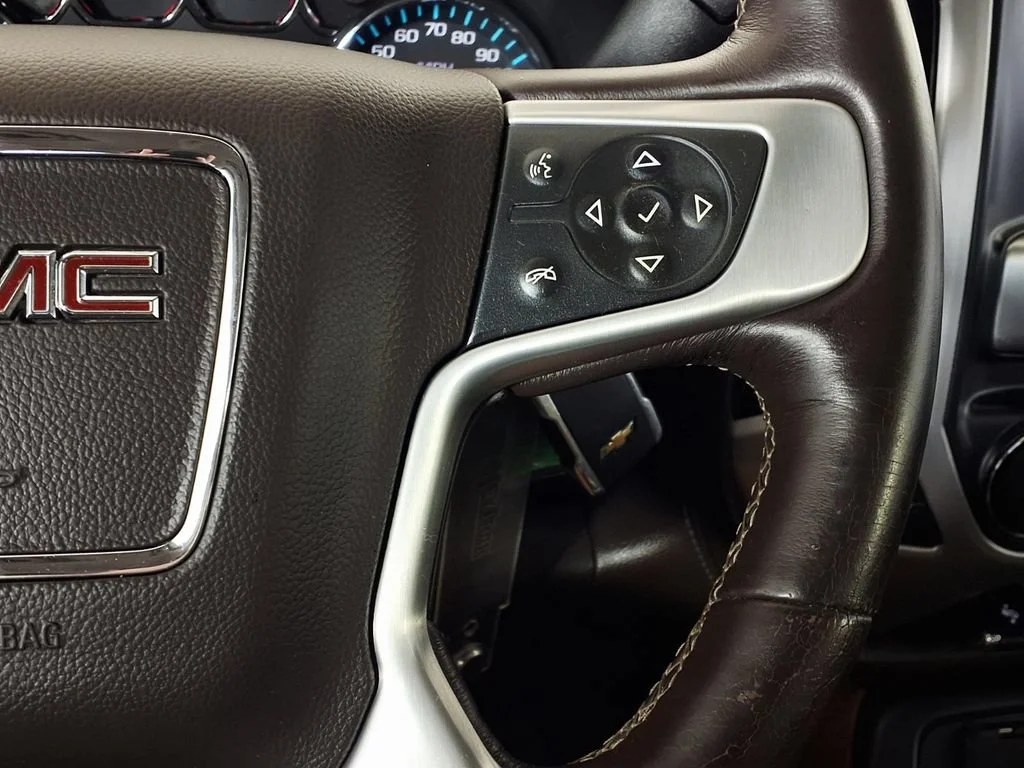 Used 2017 SUMMIT WHITE GMC SLT image 20