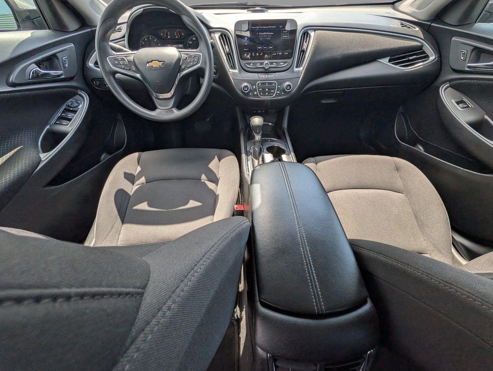 Used 2024 Sterling Gray Metallic Chevrolet LT image 26